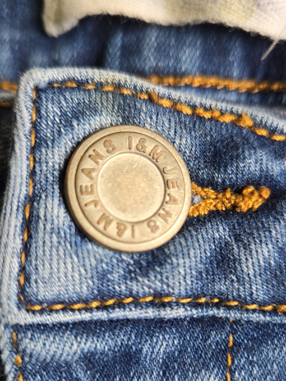 Women's Blue Distressed Denim Jean Shorts - Picture 6 of 7